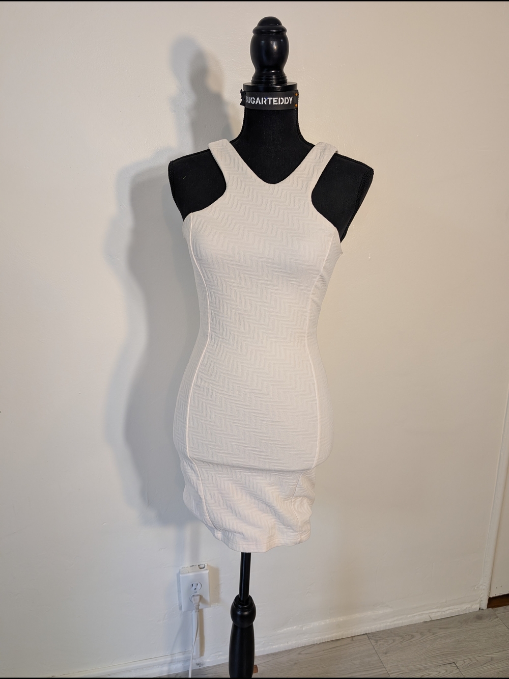 Style Rack Bundle 3/$20 White Textured Bodycon Mini Dress